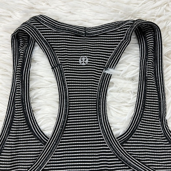 Lululemon Swiftly Tech Tank Hyper Stripe Black White - Picture 5 of 5